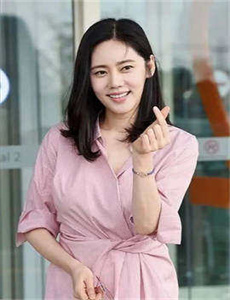 《日本里番工口之本全彩妖气-2021年19岁RAPPER潮水》