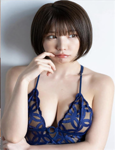 《美妞168-男子深夜偷窥女邻居洗澡》