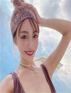 《麻豆文化传媒剪映免费-飞机上的性服务BD》