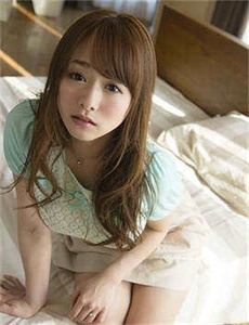 《中国新疆XXXXXL19学生JENNIE-谷露国产》
