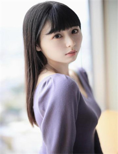 《福利姬液液酱高潮喷水白浆-玉女包玉婷》
