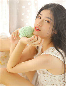 《哥家里没人使点劲C我小作文视频-很黄很黄地在床视频女》